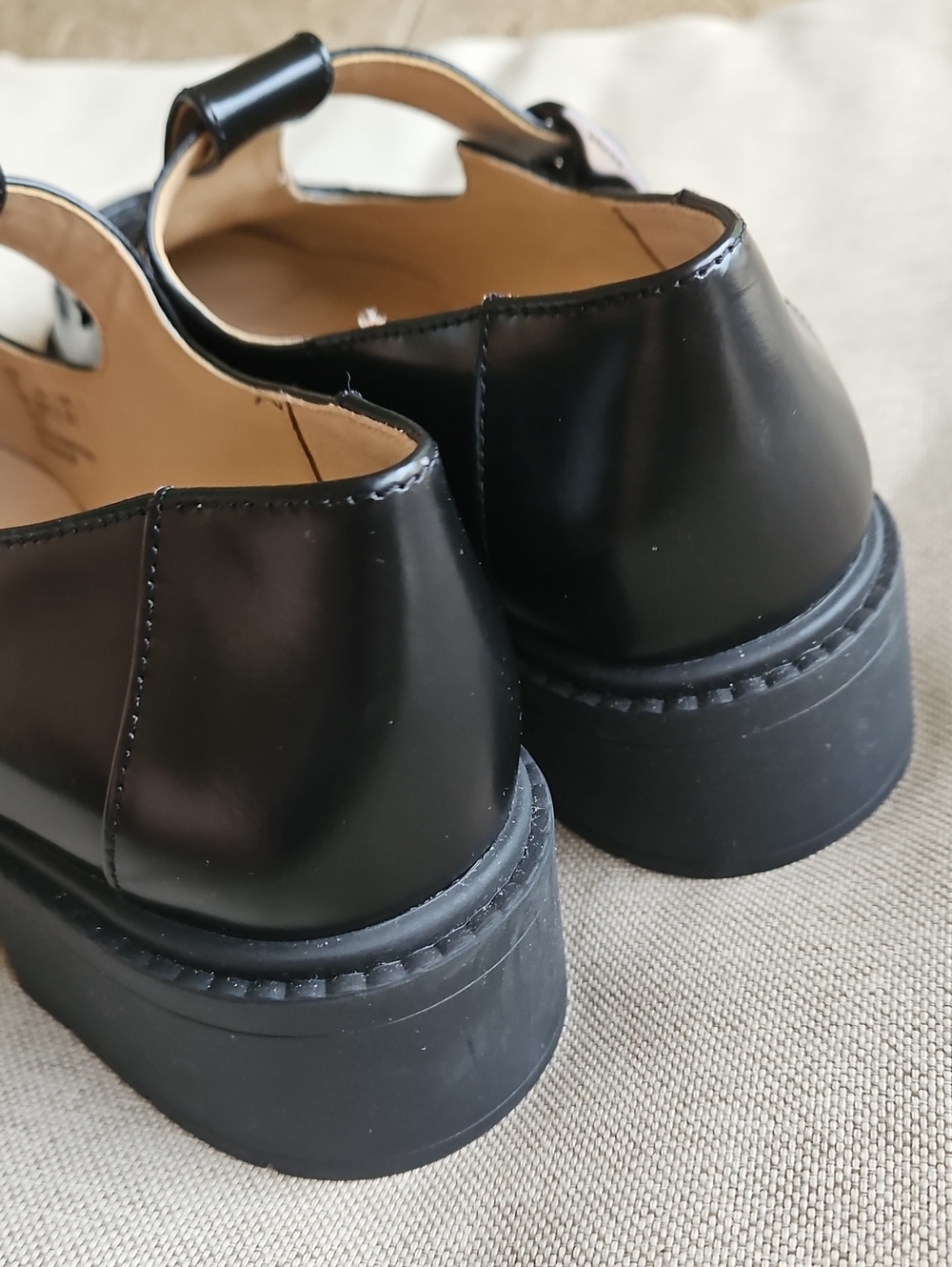 Coach LIV Mary Jane Black Platform Shoes Chunky Heel Padded Footbed Size 6 - Picture 6 of 11
